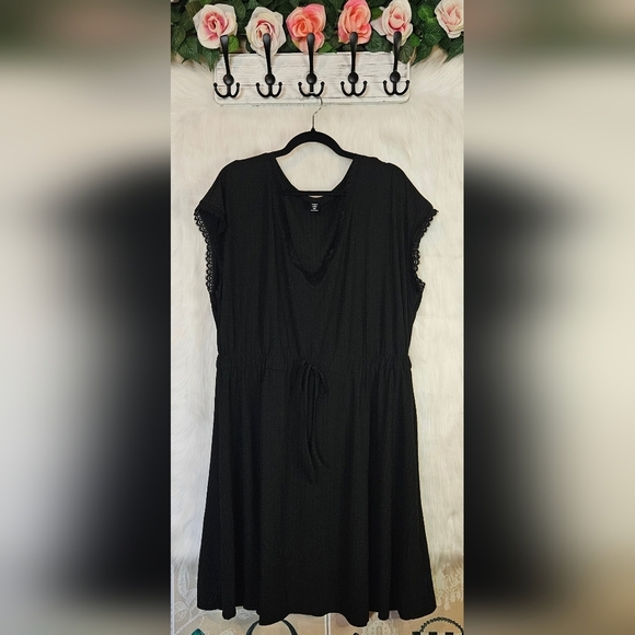 Shein Curve Sexy Spring Black Ribbed Romper - Picture 1 of 7